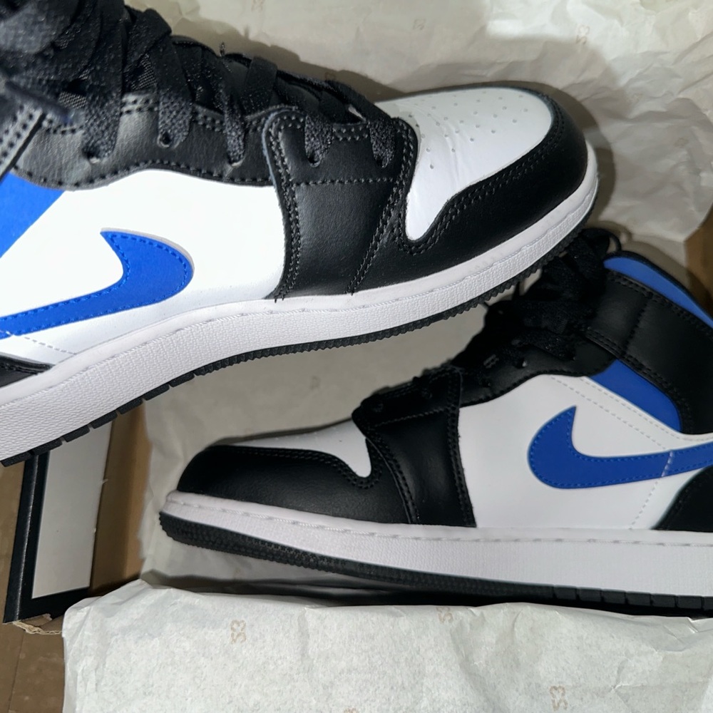 Air Jordan 1 Mid (GS)
